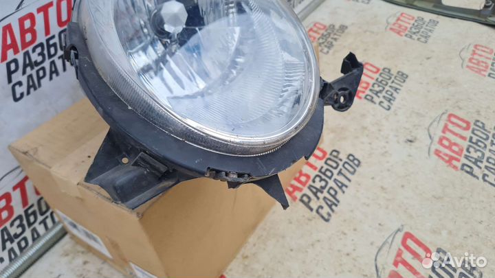 Фара левая Nissan Micra, March