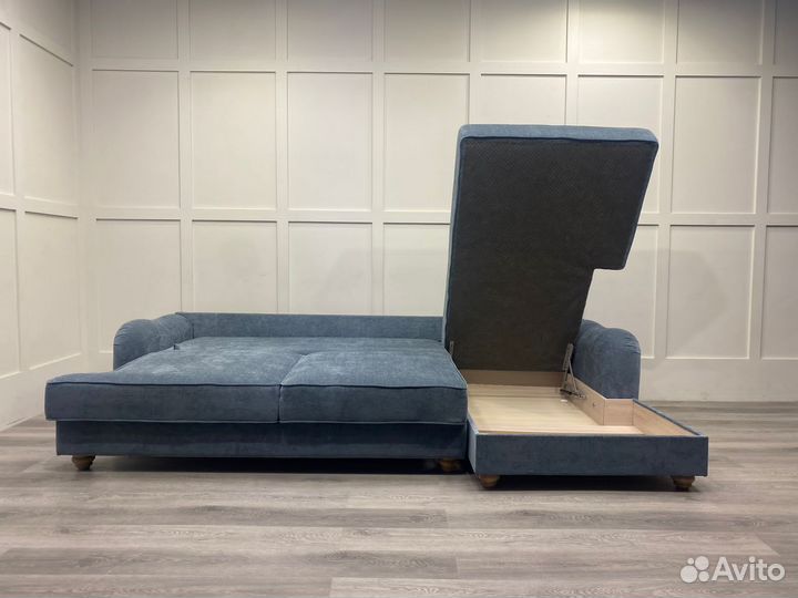 Диван с оттоманкой