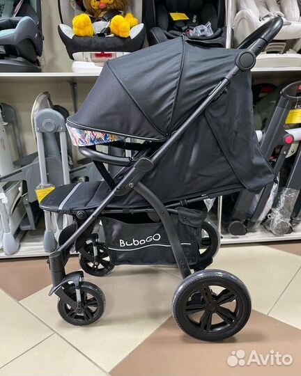 Прогулочная коляска bubago cross