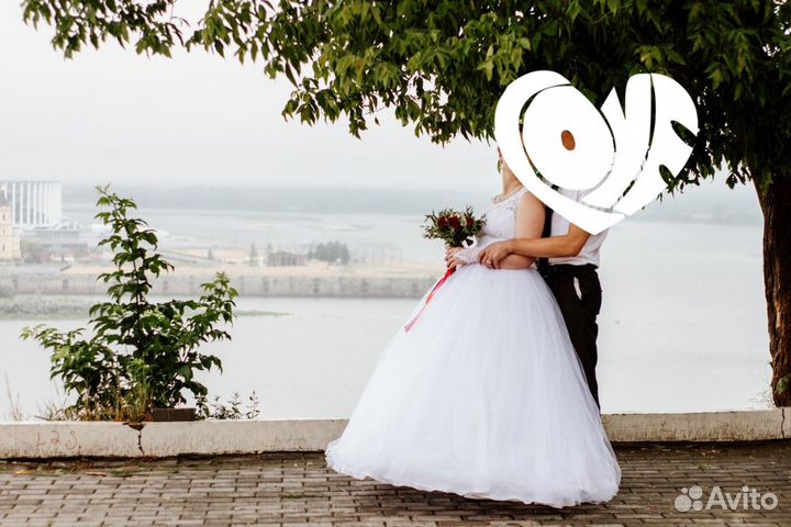 Свадебное платье