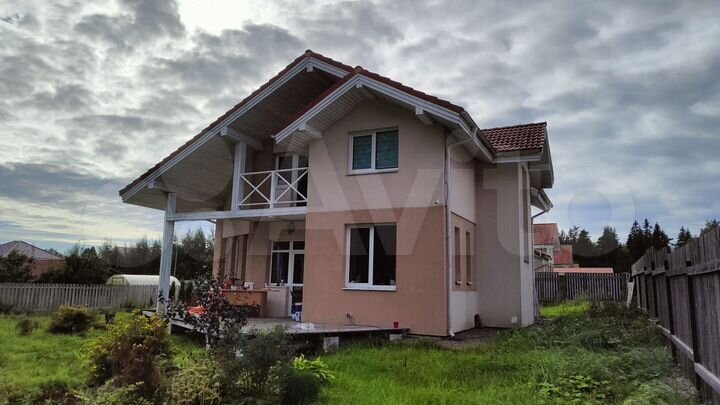 Дом 165 м² на участке 10,5 сот.