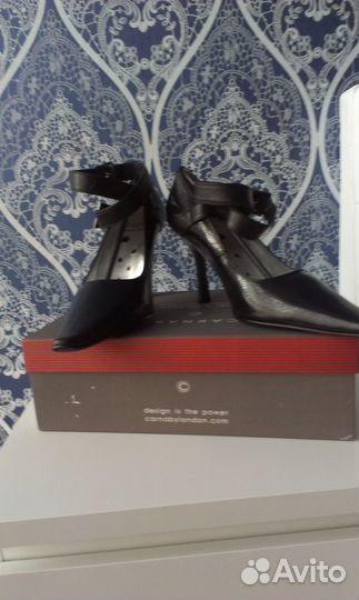 Продаются новые кожаные туфли Carnaby