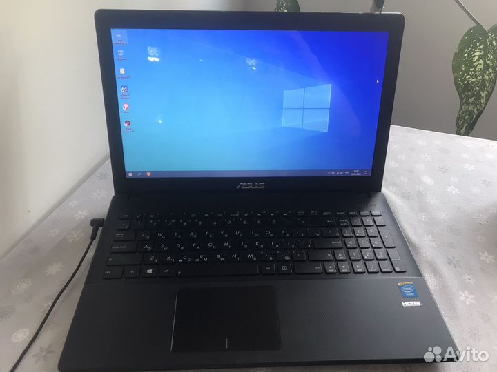 Ноутбук Asus x551c