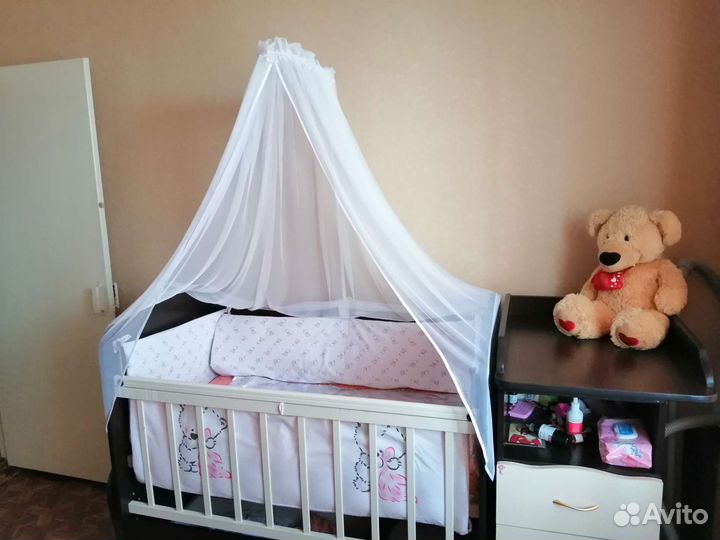 Детская кроватка-маятник (трансформер)