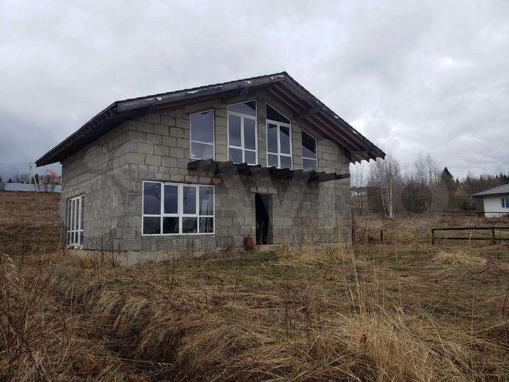 Дом 192 м² на участке 13 сот.