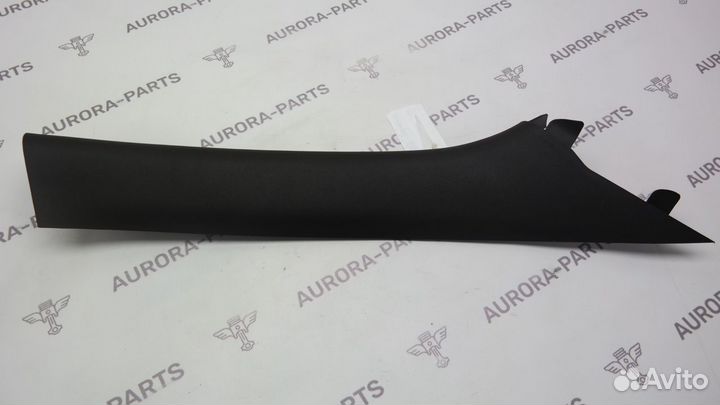 Обшивка стойки Grand Cherokee WK2