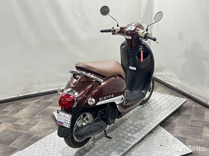 Скутер Honda Giorno 2015г.в