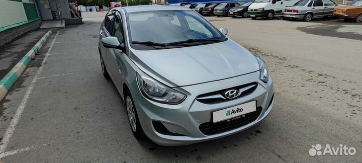 Hyundai Solaris 1.6 AT, 2014, 85 000 км