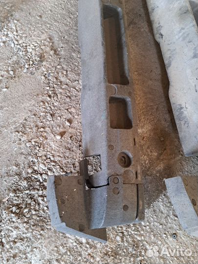 Абсорбер заднего бампера Lancia libra