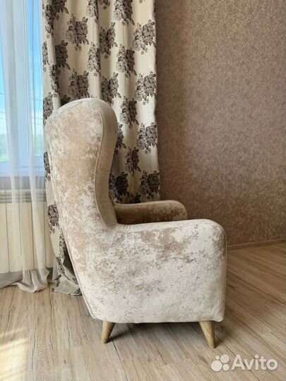 Кресло интерьерное