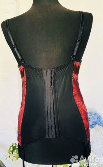 Корсетный топ 44-46 бордовый с кружевом