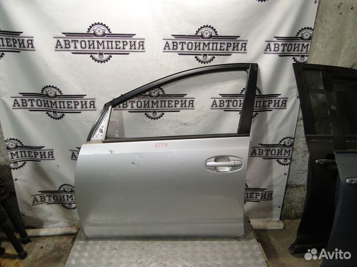 Дверь передняя Toyota Prius 20 2007 1.5