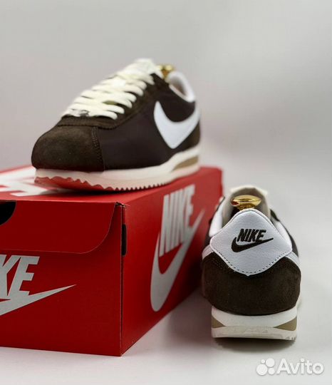 Кроссовки Nike Cortez коричневые