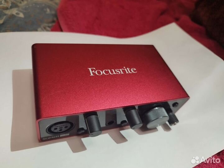 Звуковая карта focusrite Scarlett Solo 3rd Gen