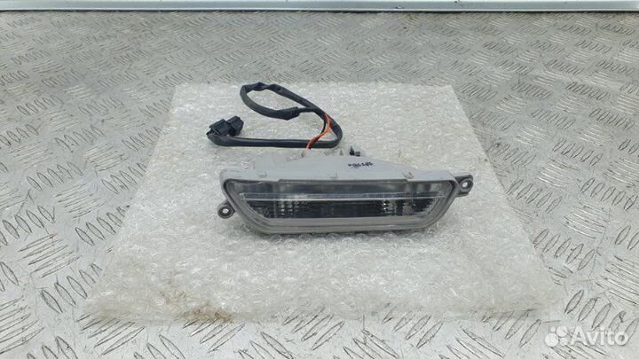 Фонарь заднего хода Kia Quoris 2012