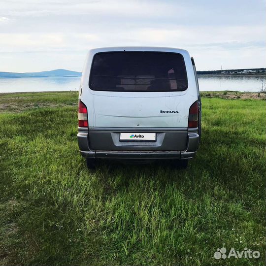 SsangYong Istana 2.9 МТ, 2001, 350 000 км