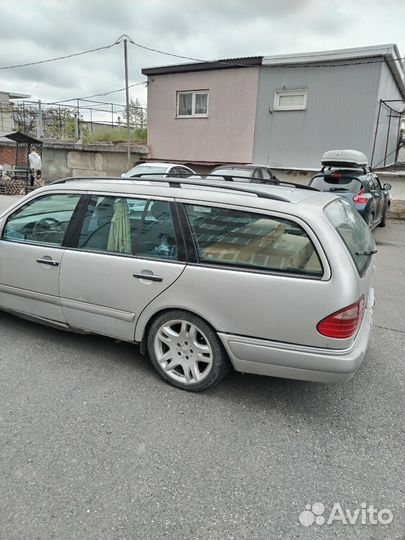 Mercedes-Benz E230 W210 Разбор