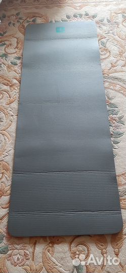 Коврик для йоги и фитнеса