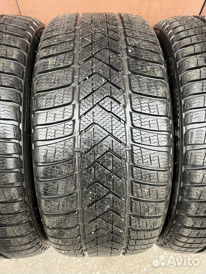 Pirelli Winter Sottozero 3 245/40 R18 97V