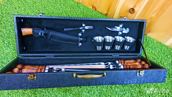 Набор шампуров подарочный