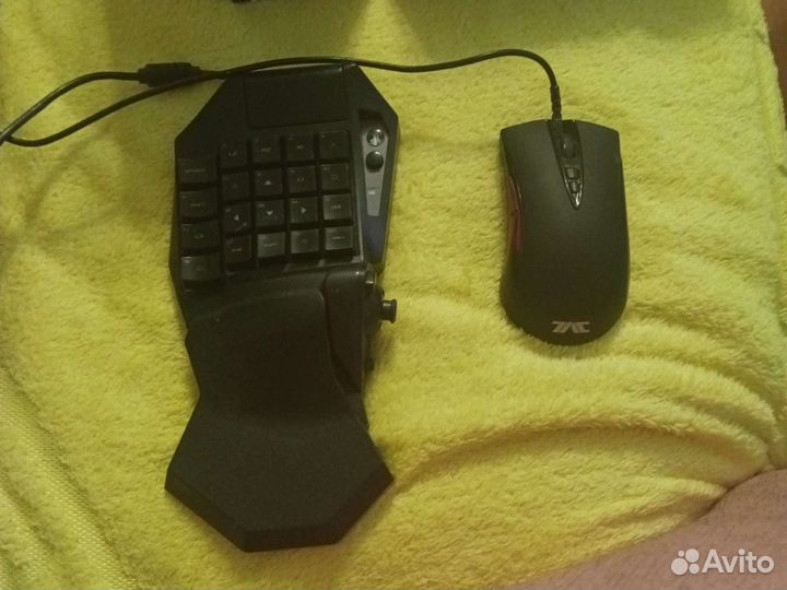 Hori Игровая клавиатура и мышь для PS3/PS4