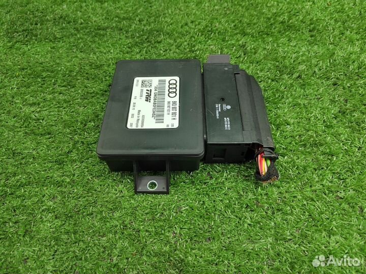 Блок управления стояночным тормозом Audi A5 8T Q5