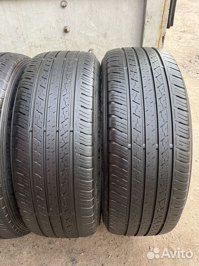 Dunlop Grandtrek ST30 235/55 R18 100H