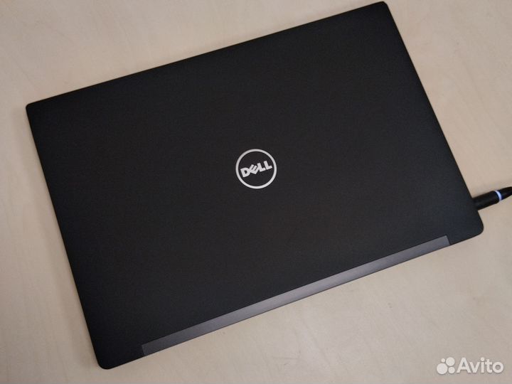 Dell Latitude 7280. i5-7300U/256/8 IPS