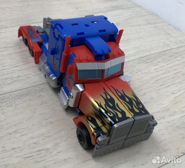 Игрушка робот трансформер