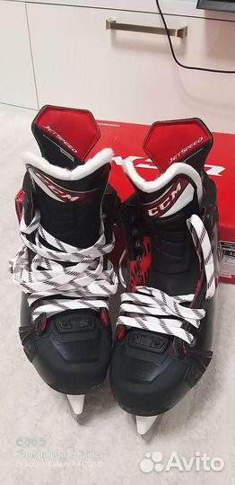 Коньки хоккейные профессиональные ссм