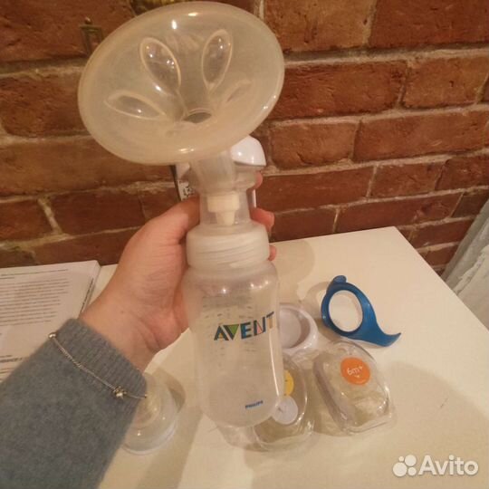 Молокоотсос ручной Avent