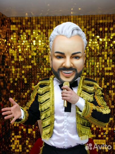 Ростовые куклы звёзд, поздравление, стриптиз