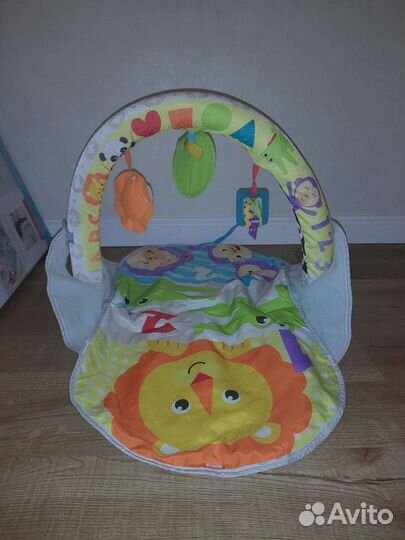 Развивающий коврик