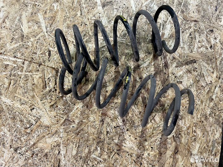 Пружина передняя Hyundai Accent