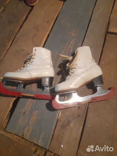 Коньки фигурные