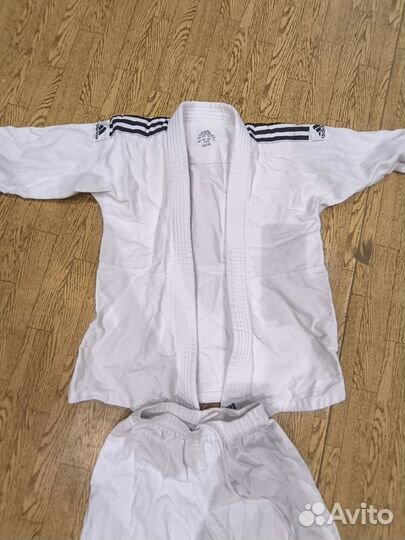 Кимоно Adidas Club 140