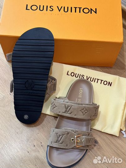 Тапочки Louis Vuitton 