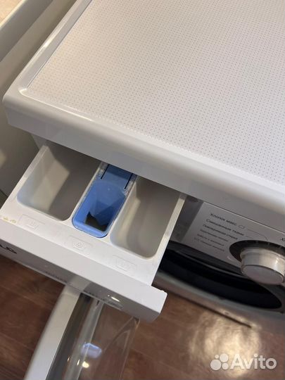 Продаю стиральную машинку LG на 5 кг