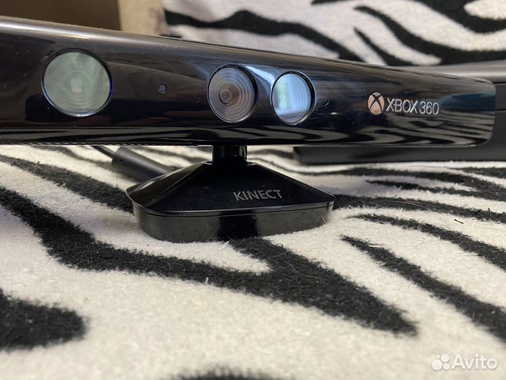 Xbox 360 slim, kinect, 20 игр