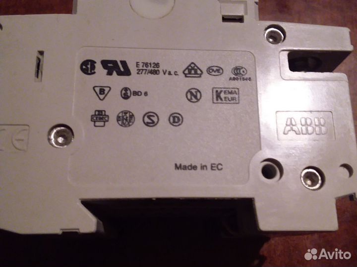 Автоматический выключатель Made EC