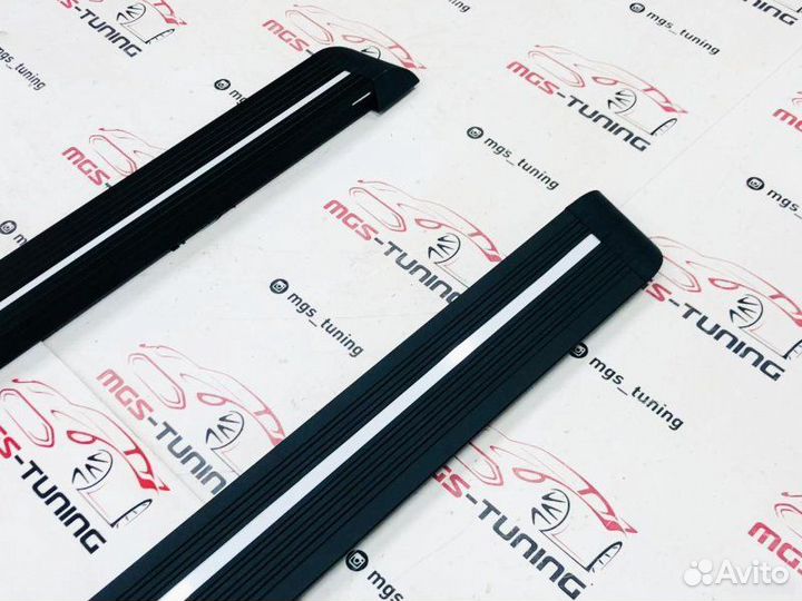 Выдвижные пороги на Range Rover 2012+