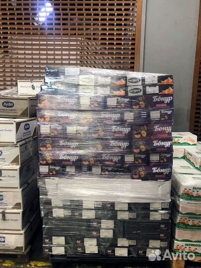 Сухофрукты и орехи