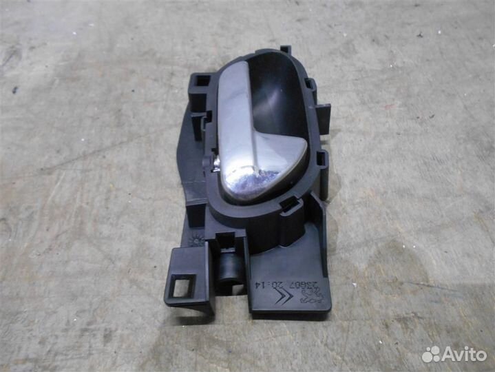 Ручка двери внутренняя передняя правая от Citroen