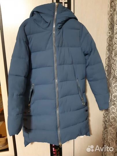 Пуховик женский размер L