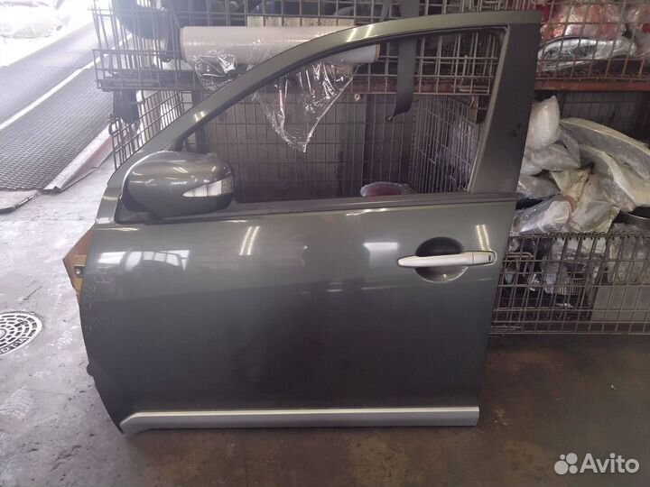 Дверь передняя левая Mitsubishi Outlander XL