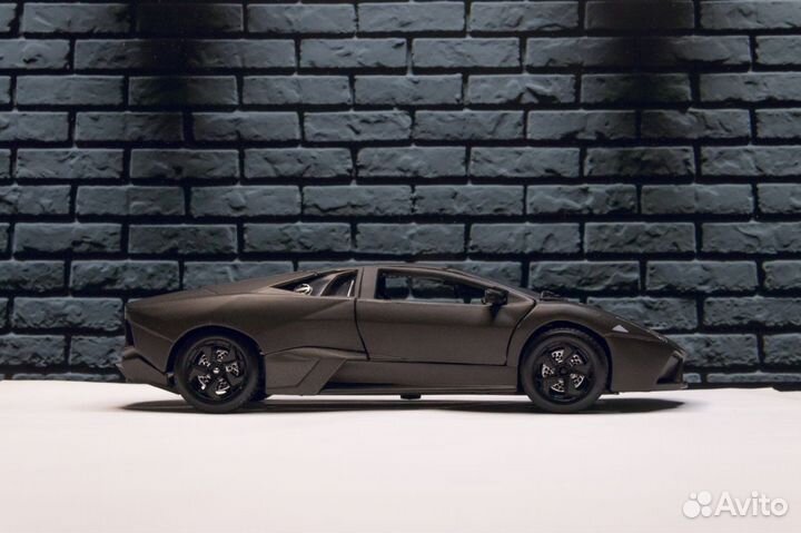 Модель автомобиля 1 24 Lamborghini Reventon