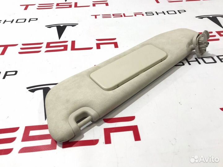 Солнцезащитный козырек левый Tesla Model S 2013