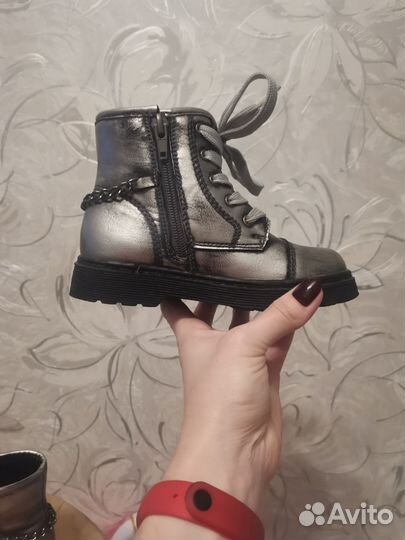 Ботинки для девочки