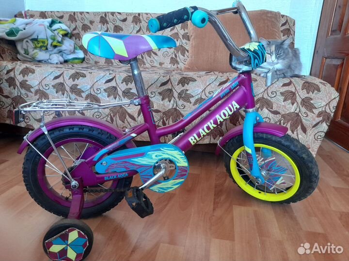 Велосипед детский 4 колесный