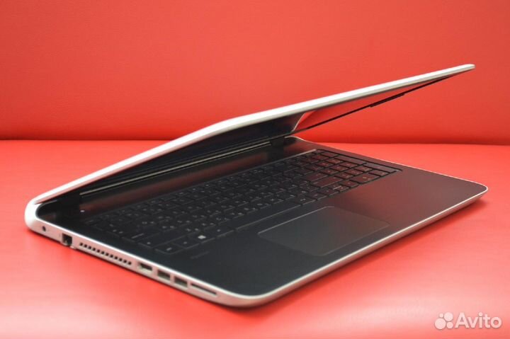 Игровой ноутбук Core i5/video 2gb/SSD 240dg 8gb